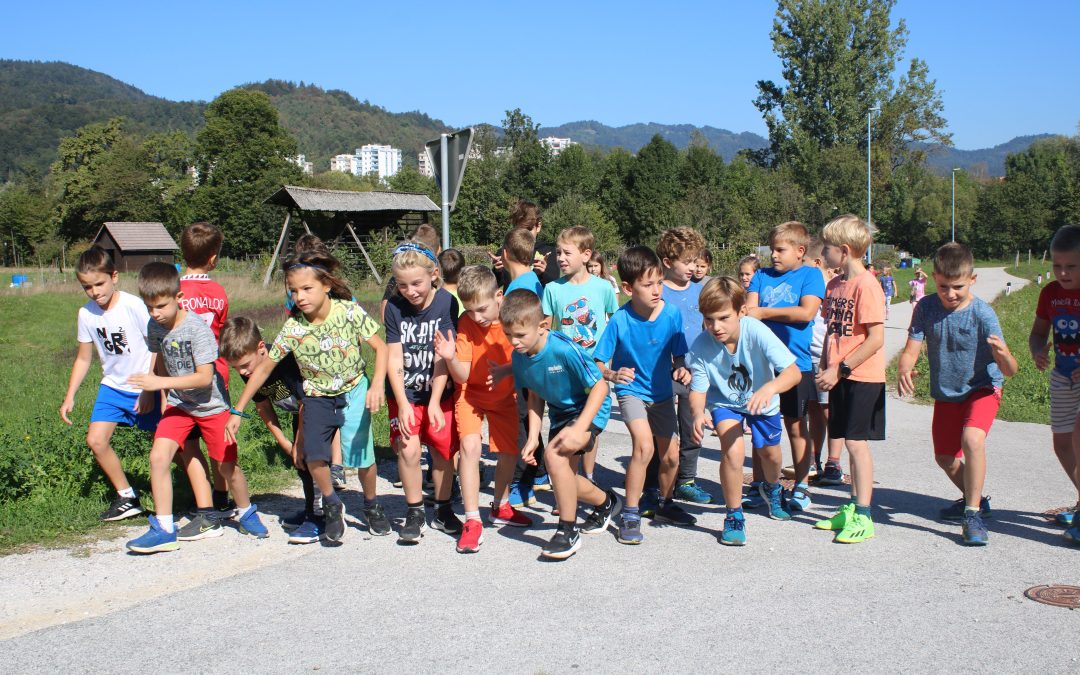 Kros za razredno stopnjo na dan slovenskega športa